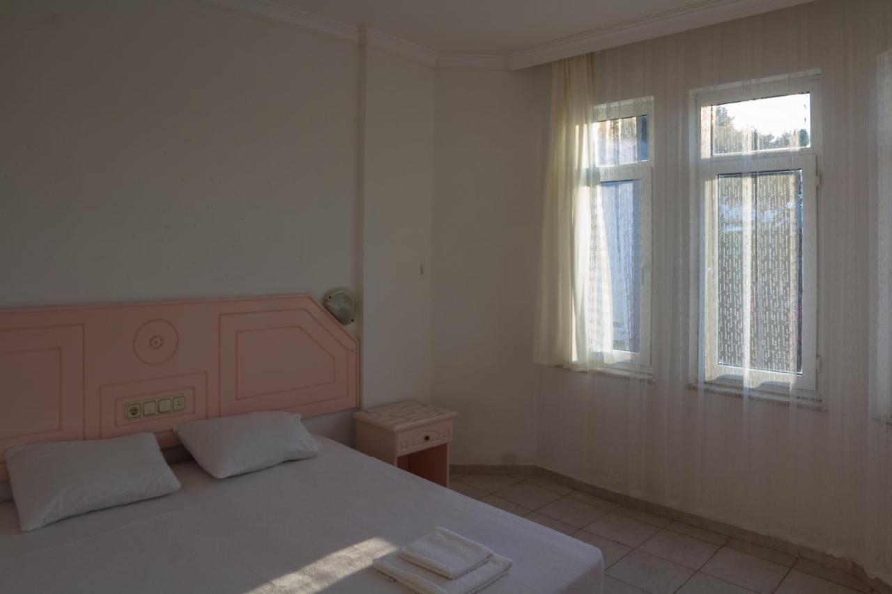 Pembe Koesk Apart Otel Fethiye Exterior photo